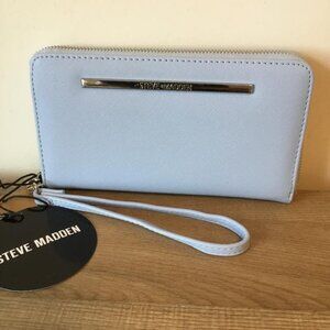 Steve Madden Baby Blue Wristlet Wallet Full Zip Around Closure NWT & Bag Charm